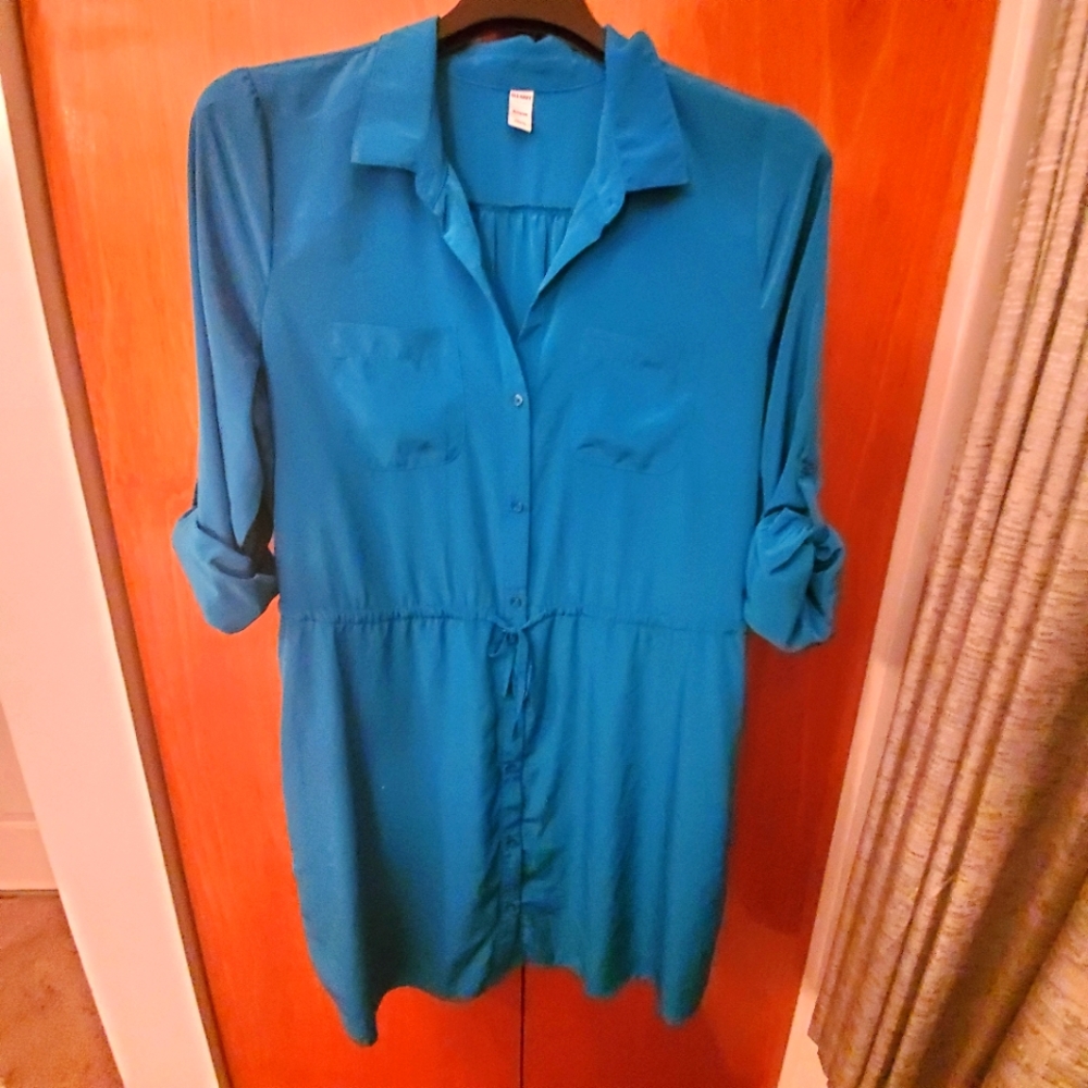 Womens silky button up dress XL